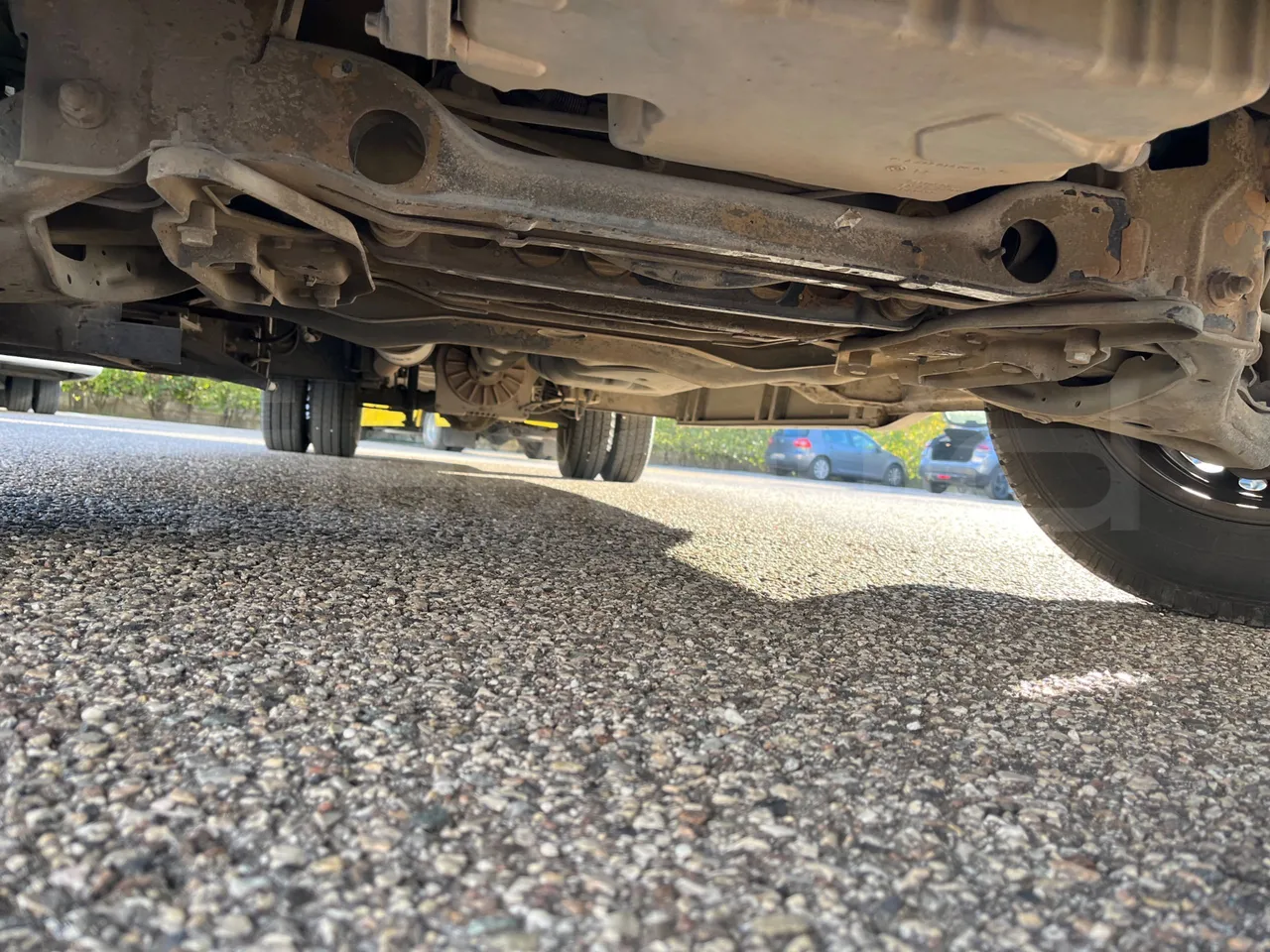 Mercedes-Benz Sprinter 519CDI - EUR5 - 140kW - 7.930m - front undercarriage from front