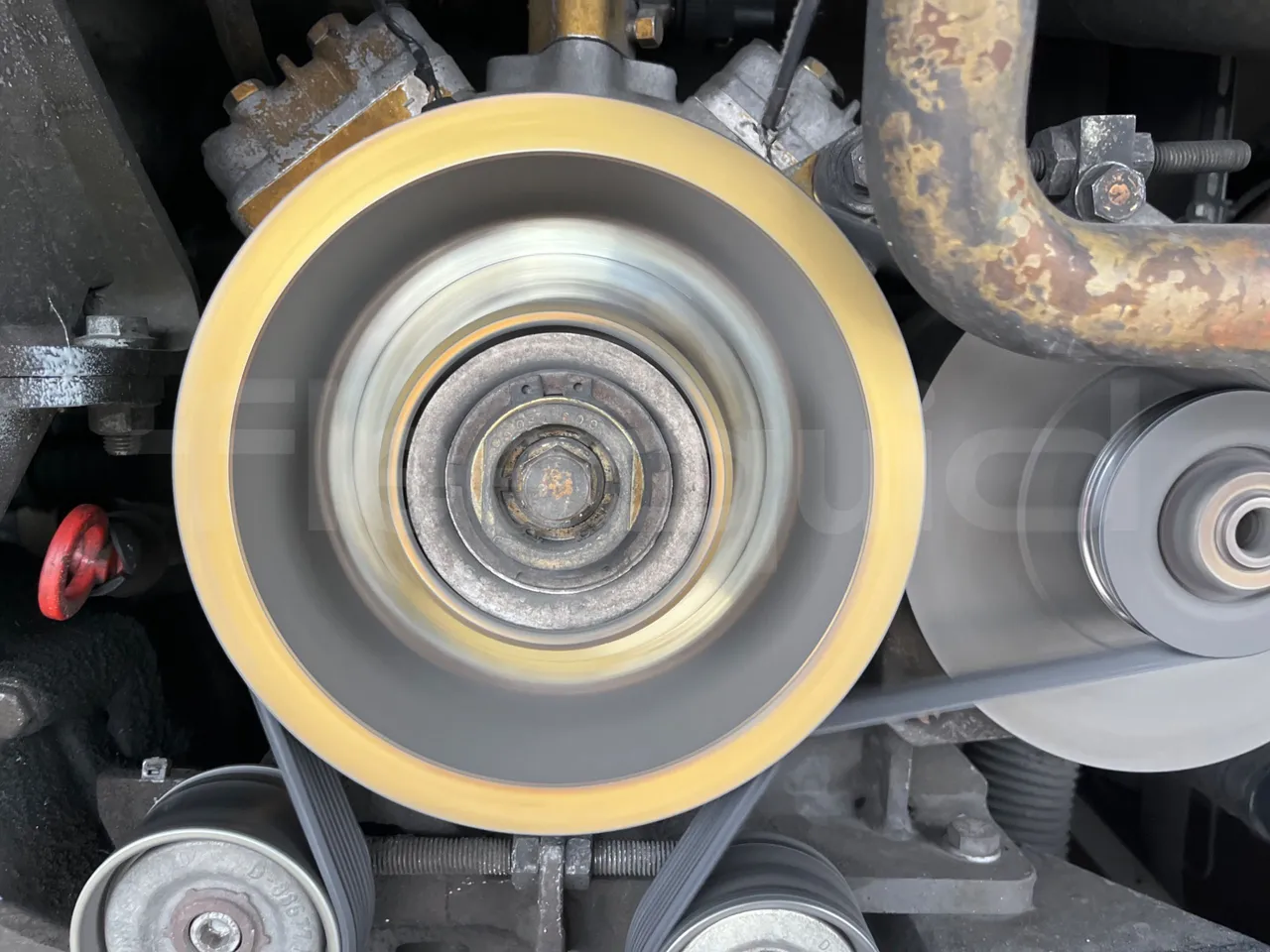 Setra S315 GT/ Euro 3 - 260 Kw - 12 Mt - air conditioning compressor