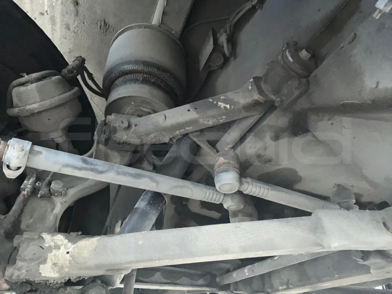 Setra S315 GT/ Euro 3 - 260 Kw - 12 Mt - front shock absorbers right