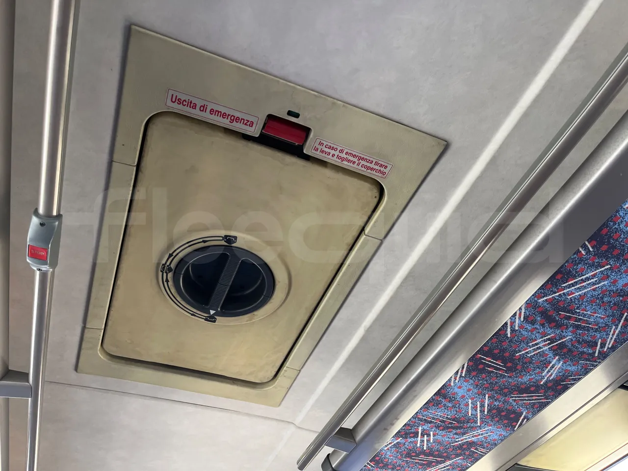 Setra S315 GT/ Euro 3 - 260 Kw - 12 Mt - roof hatch 1