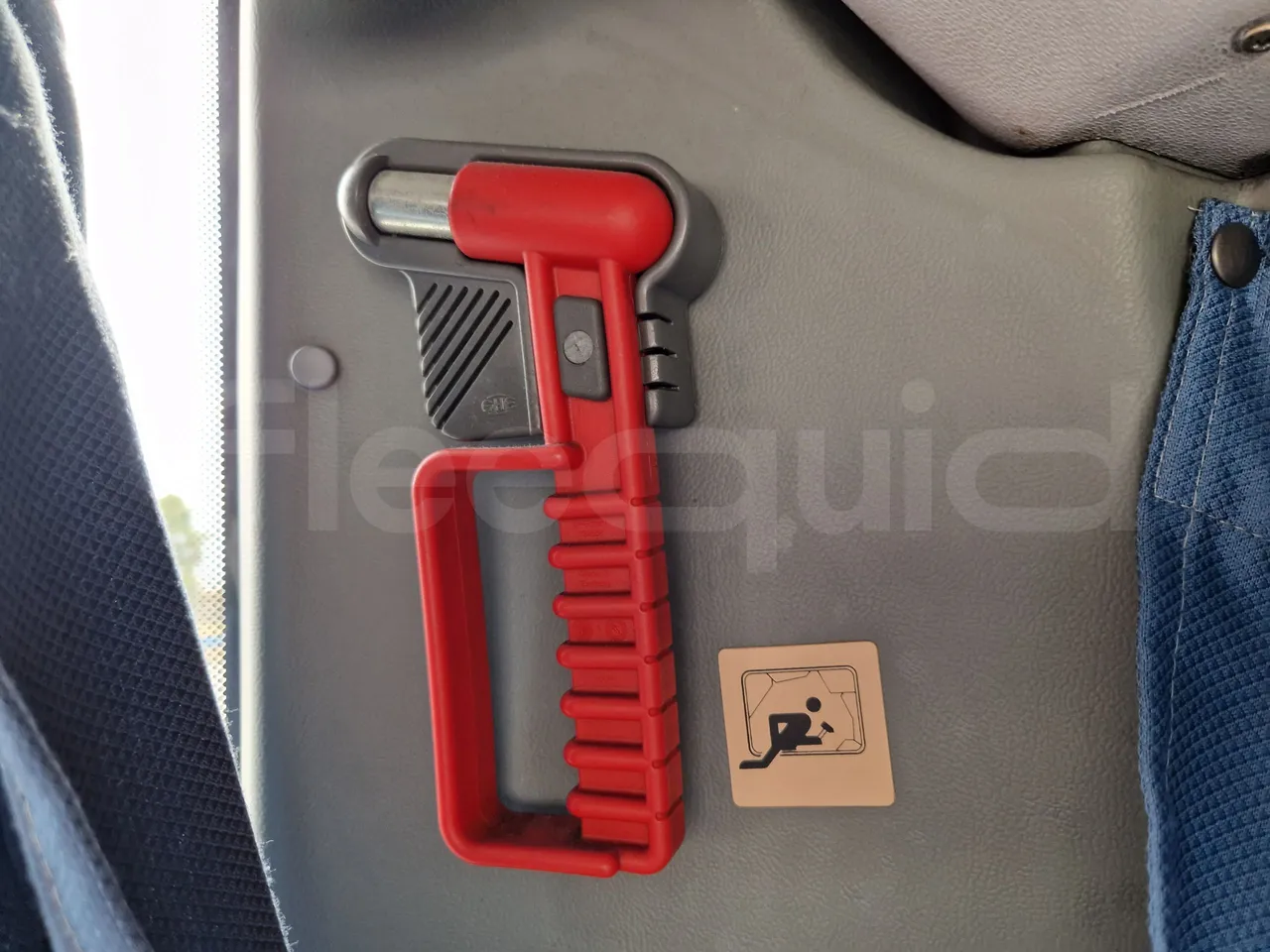 Mercedes-Benz Tourismo RHD 632 01 - EUR6 - 290kW - 12.96m - jack and driver keys