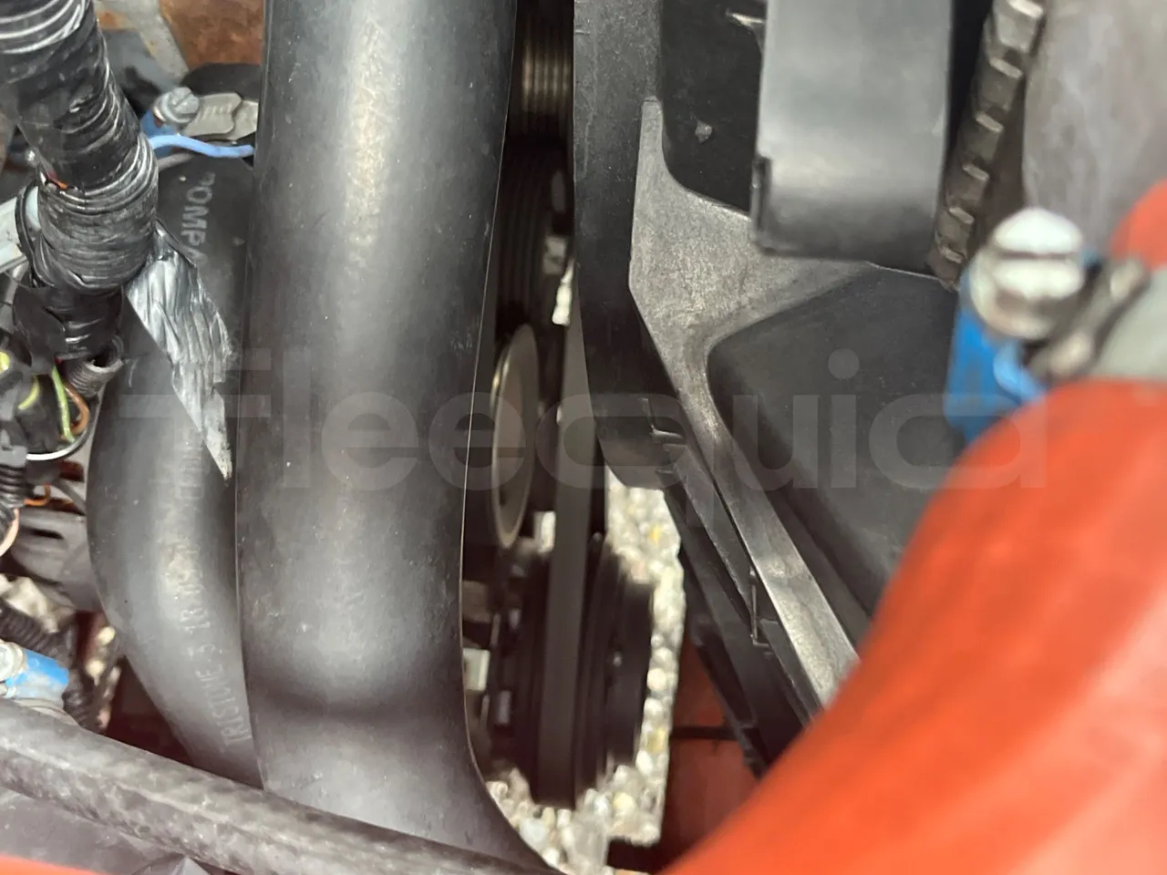 Iveco Daily A50C15 - Euro3 - 107kW - 6.900mt - air conditioning compressor