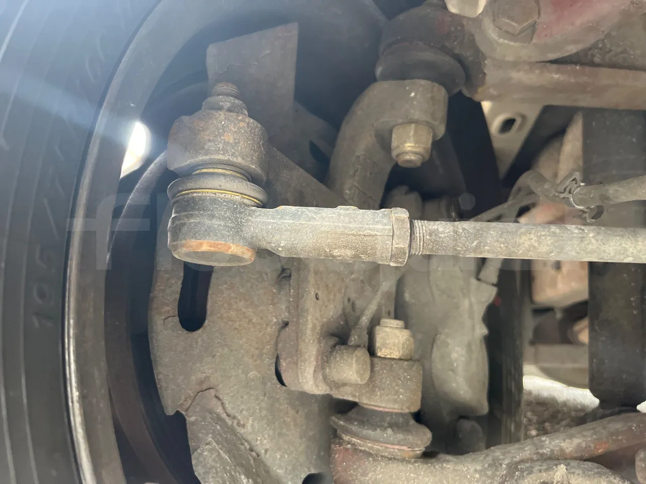 Iveco Daily A50C15 - Euro3 - 107kW - 6.900mt - front brake calipers right