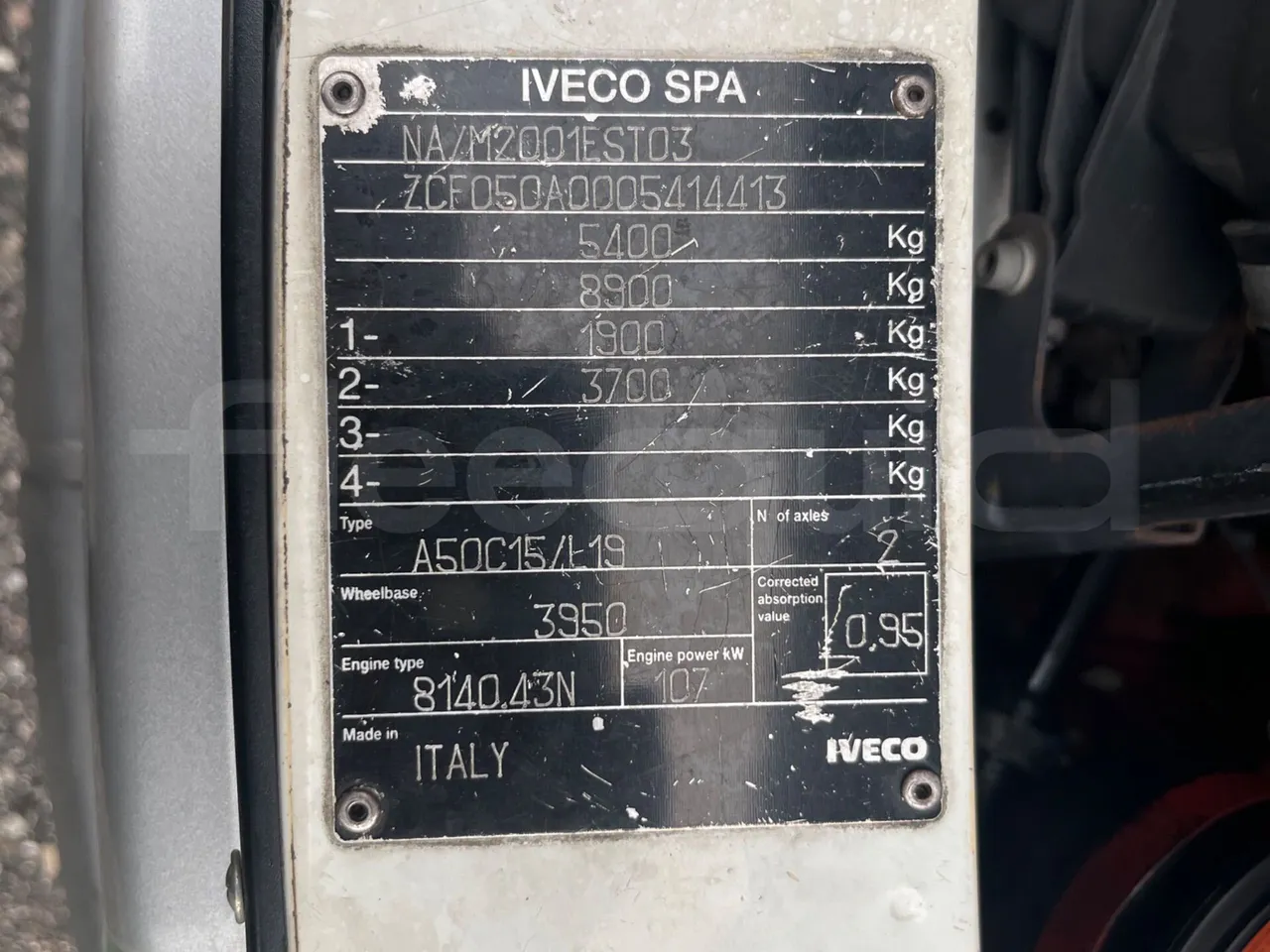 Iveco Daily A50C15 - Euro3 - 107kW - 6.900mt - vehicle plate photo
