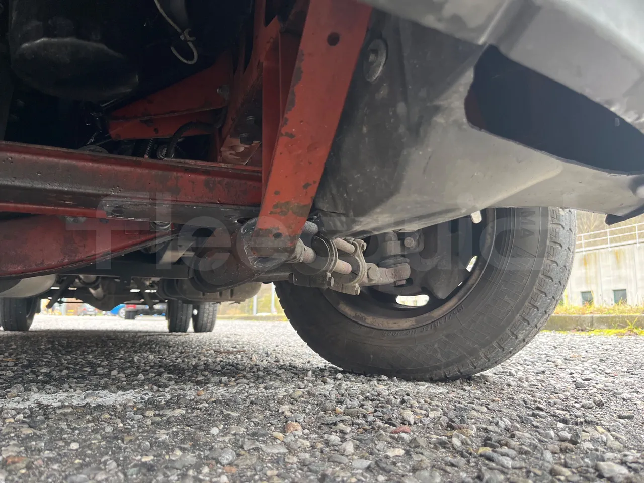 Iveco Daily A50C15 - Euro3 - 107kW - 6.900mt - front axle left side