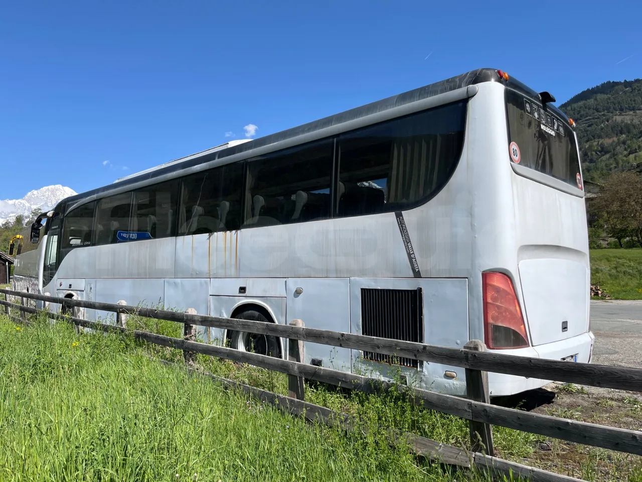 Guangtong Guangtong G 124D - EUR3 - 235.3kW - 11.97m - 3/4 left rear side