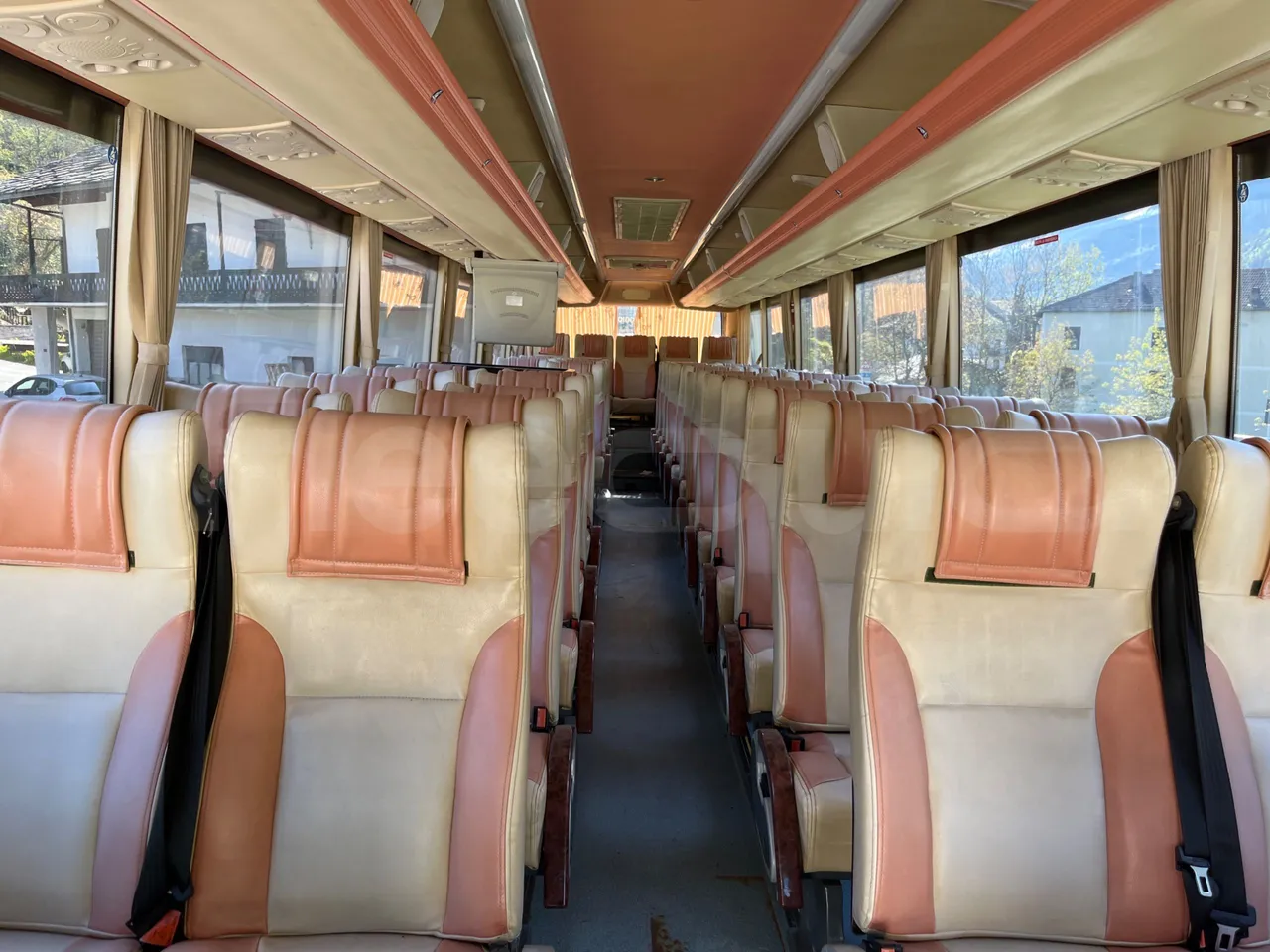 Guangtong Guangtong G 124D - EUR3 - 235.3kW - 11.97m - interior reverse seats driver height (mandatory for bus to scrap)