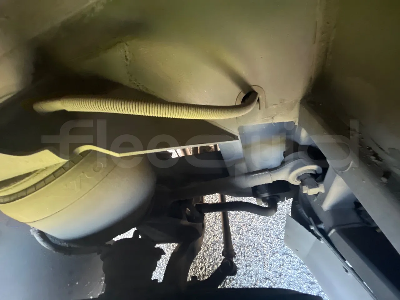 Volvo Barbi Genesis HDHV -EUR3 -309kW -13.81m - axle 3 air springs 1 right