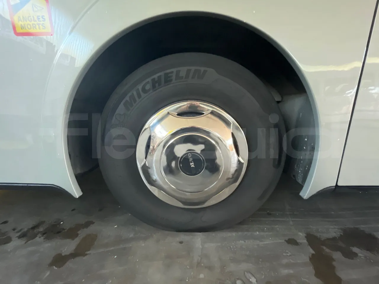 Volvo Barbi Genesis HDHV -EUR3 -309kW -13.81m - front left tire measurements