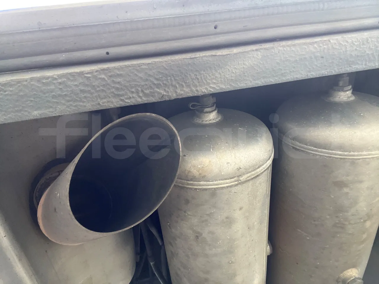 Iveco Indcar Next - EUR6 - 185kW - 9.390m - exhaust photo