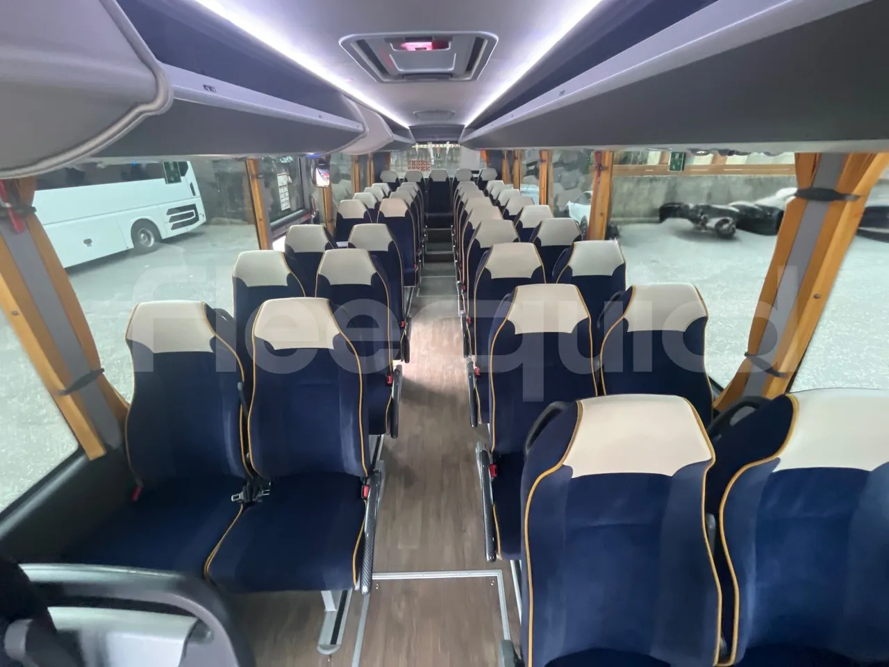 Iveco Indcar Next - EUR6 - 185kW - 9.390m - interior reverse seats driver height