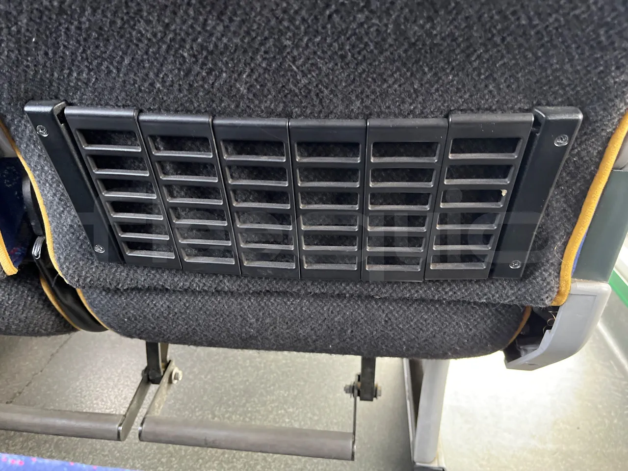 Irizar Scania K380EB - EUR4 - 279kW - 12m - mesh detail photo