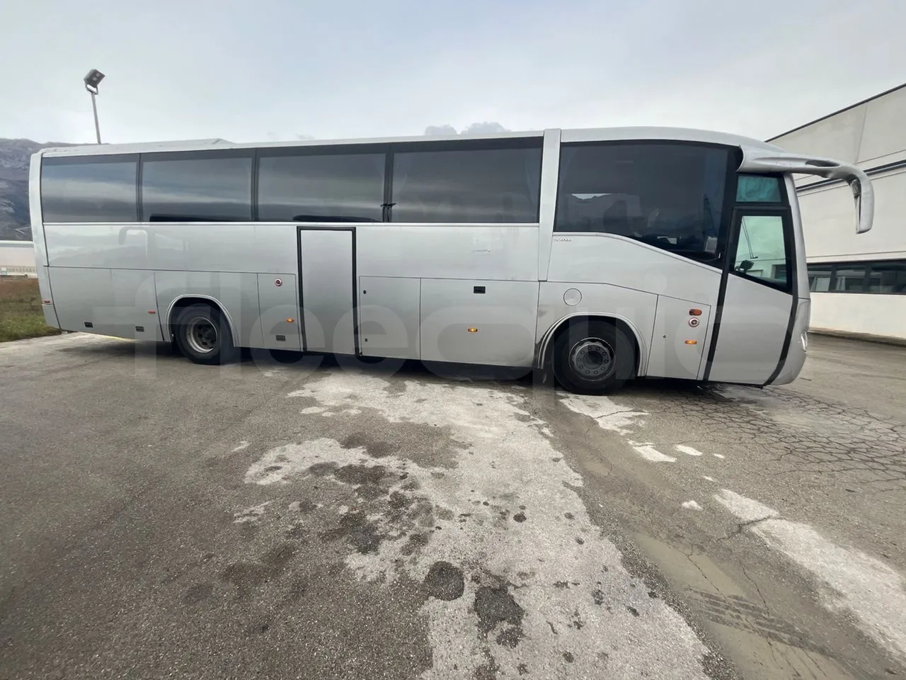 Irizar Scania K380EB - EUR4 - 279kW - 12m - right side doors closed