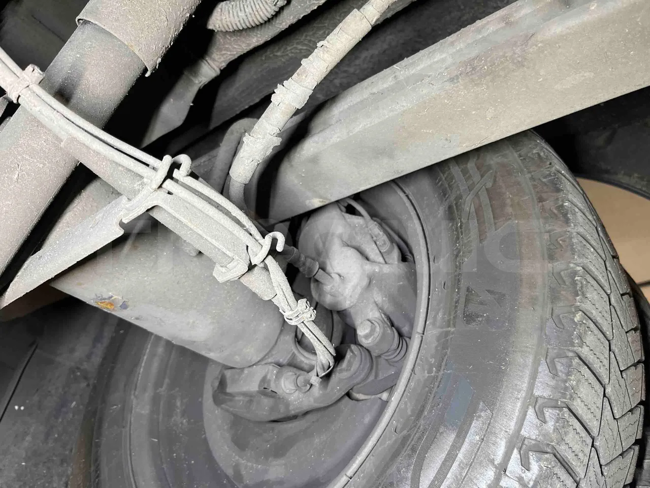 Mercedes-Benz Sprinter 906BB50 - EUR 6 -120kW - 7.361m - axle 2 caliper brakes left