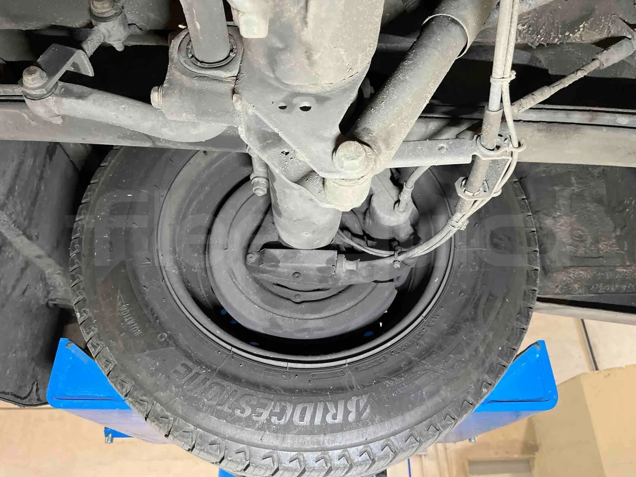 Mercedes-Benz Sprinter 906BB50 - EUR 6 -120kW - 7.361m - axle 2 discs left