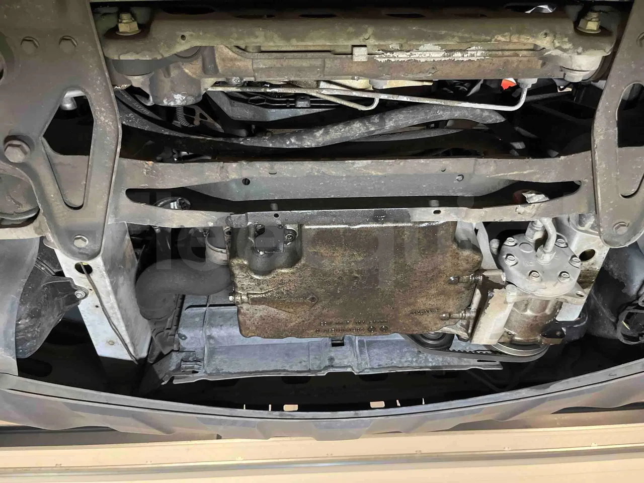 Mercedes-Benz Sprinter 906BB50 - EUR 6 -120kW - 7.361m - engine without protection