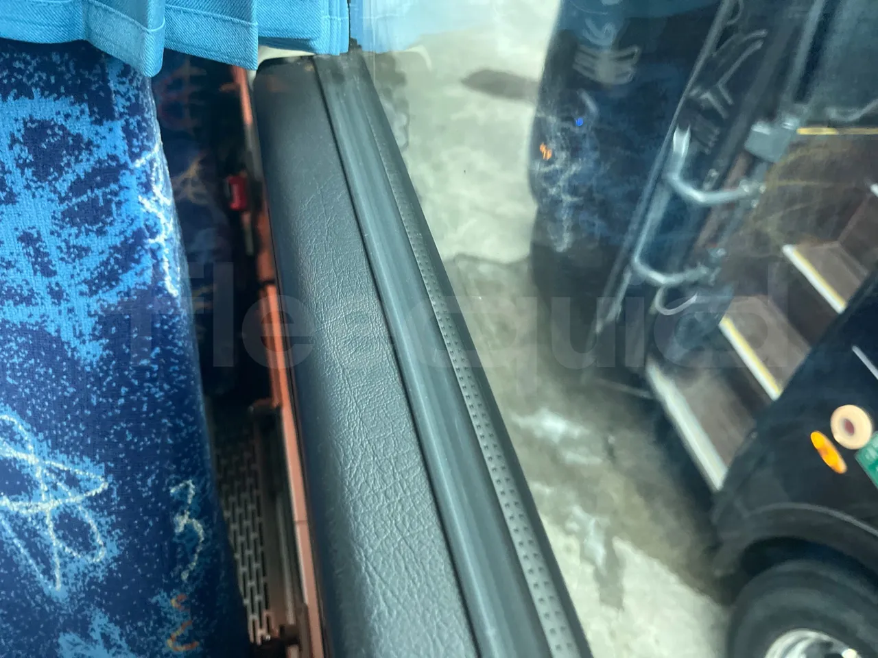 Irisbus 397 397EF3 - Euro5 - 331kW - 13mt - disabled area photo