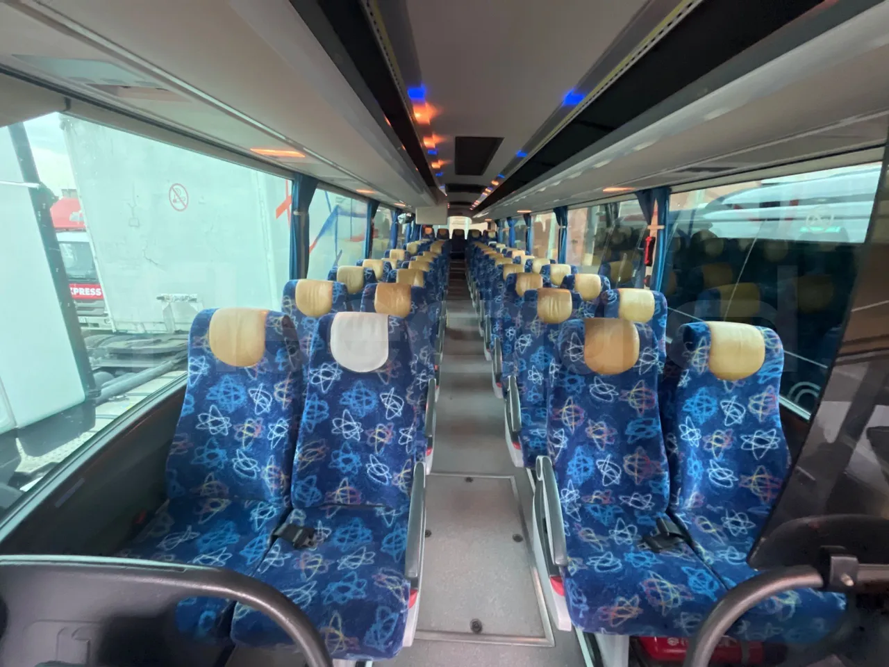 Irisbus 397 397EF3 - Euro5 - 331kW - 13mt - handrails photo