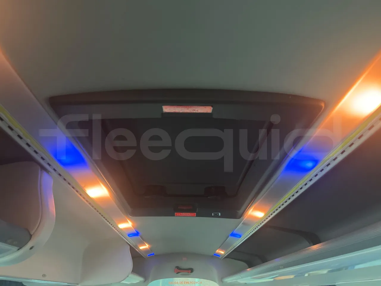 Irisbus 397 397EF3 - Euro5 - 331kW - 13mt - roof hatch 2