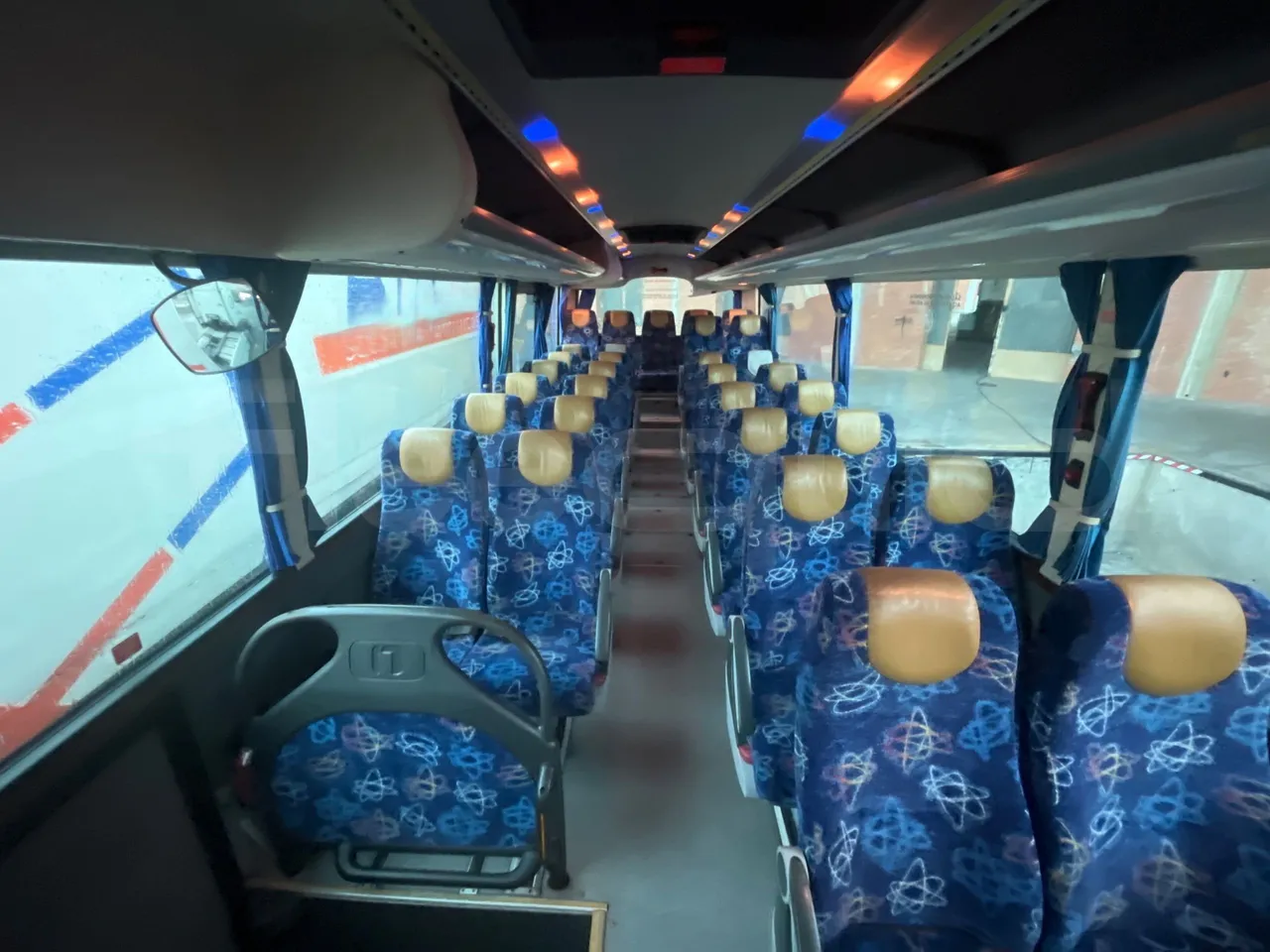 Irisbus 397 397EF3 - Euro5 - 331kW - 13mt - reverse view middle aisle