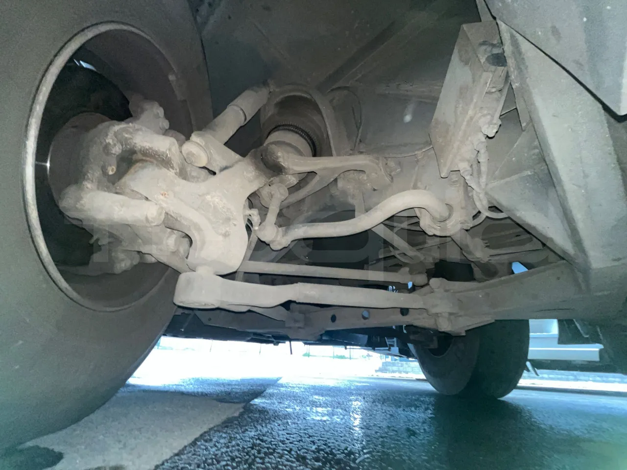 Irisbus 397 397EF3 - Euro5 - 331kW - 13mt - front axle left side