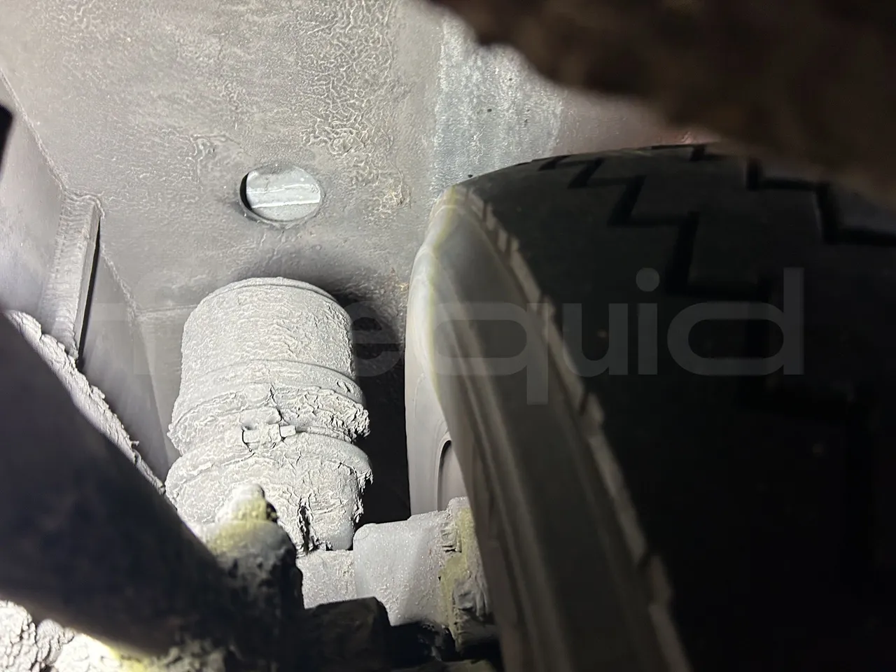 Volvo Unvi - Second Axle Caliper Brakes Left Side