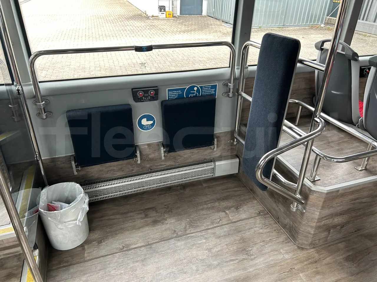 Volvo Unvi - Disabled Area