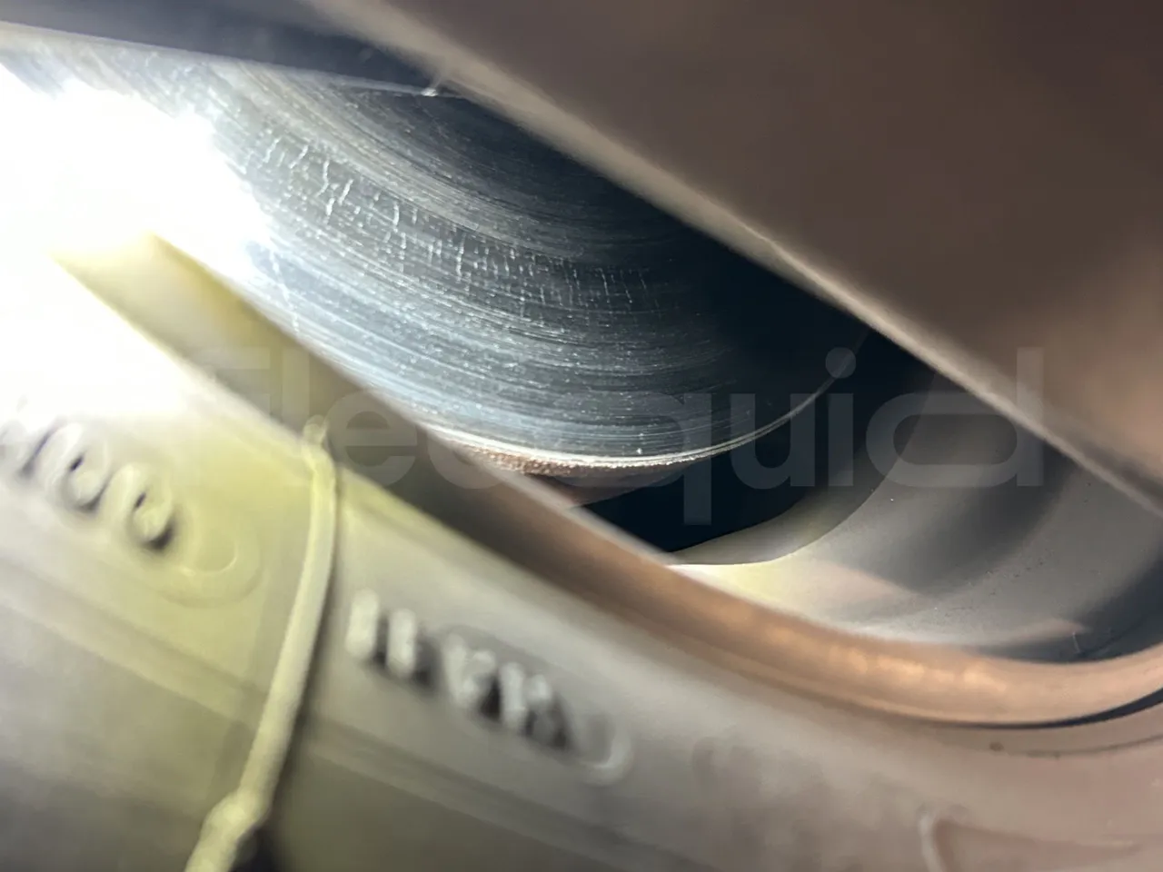 Volvo Unvi - Second Axle Discs Right Side