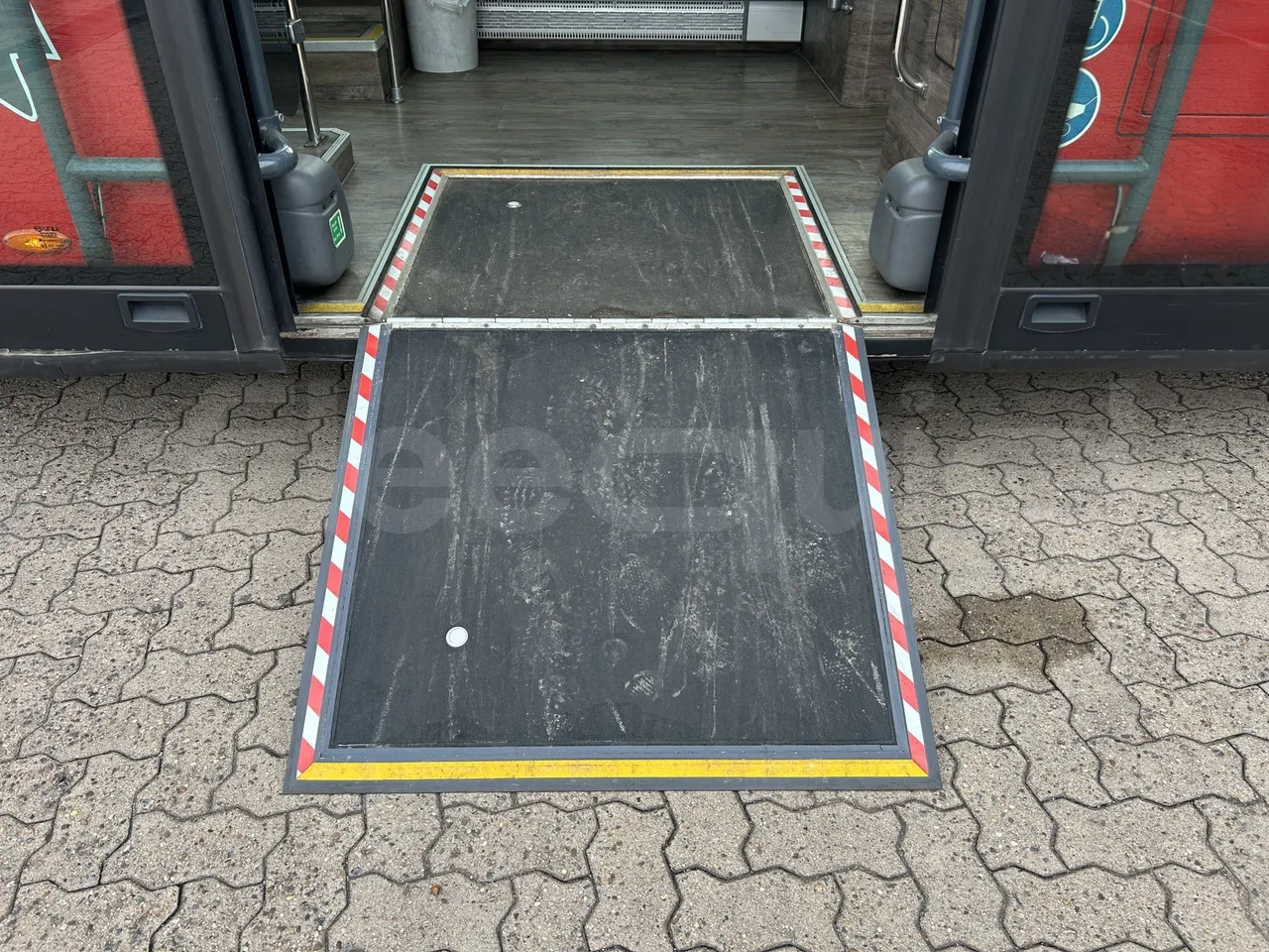 Volvo Unvi - Platform Open