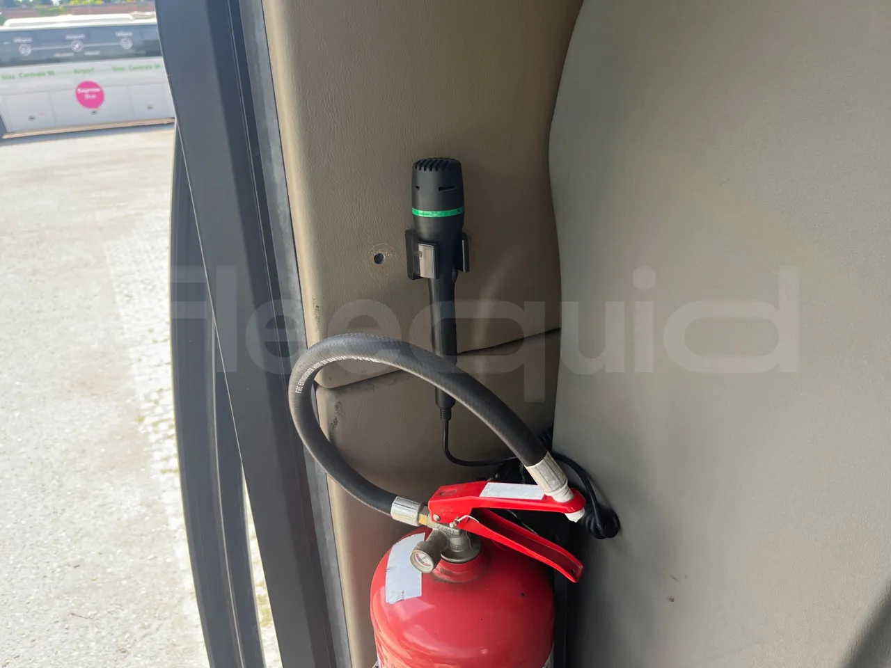 Iveco Magelys SFR2XX - EUR6 - 294kW - 12.265m - hostes microphone accessories photo