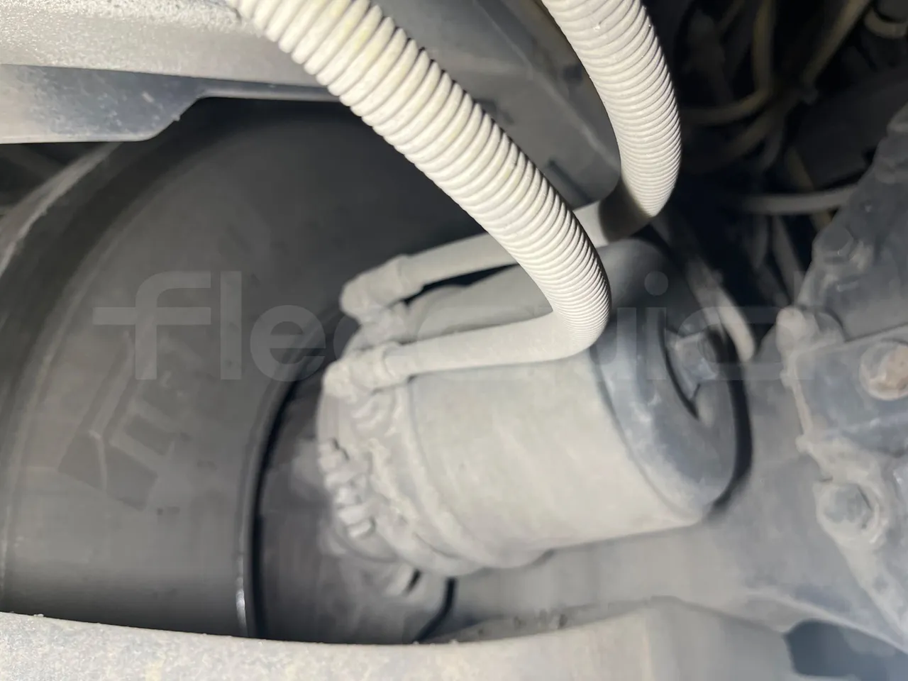 Iveco Magelys SFR2XX - EUR6 - 294kW - 12.265m - axle 2 caliper brakes left