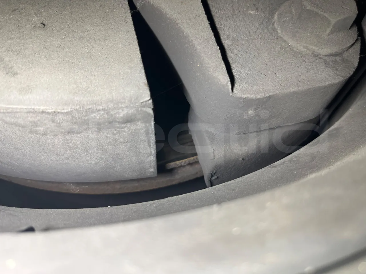 Iveco Magelys SFR2XX - EUR6 - 294kW - 12.265m - axle 2 discs right