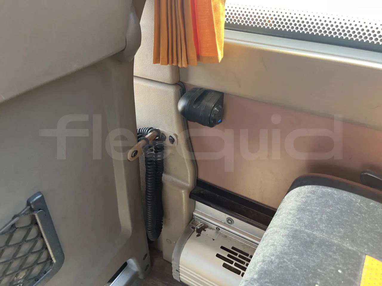 Iveco Magelys SFR2XX - EUR6 - 294kW - 12.265m - roof hatch 3