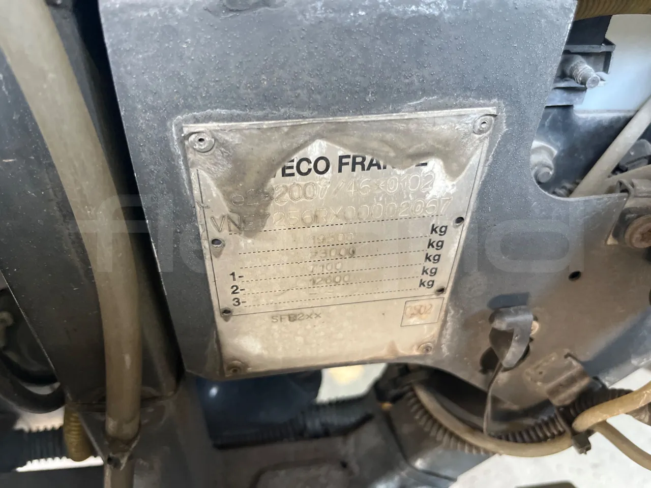 Iveco Magelys SFR2XX - EUR6 - 294kW - 12.265m - vehicle plate photo