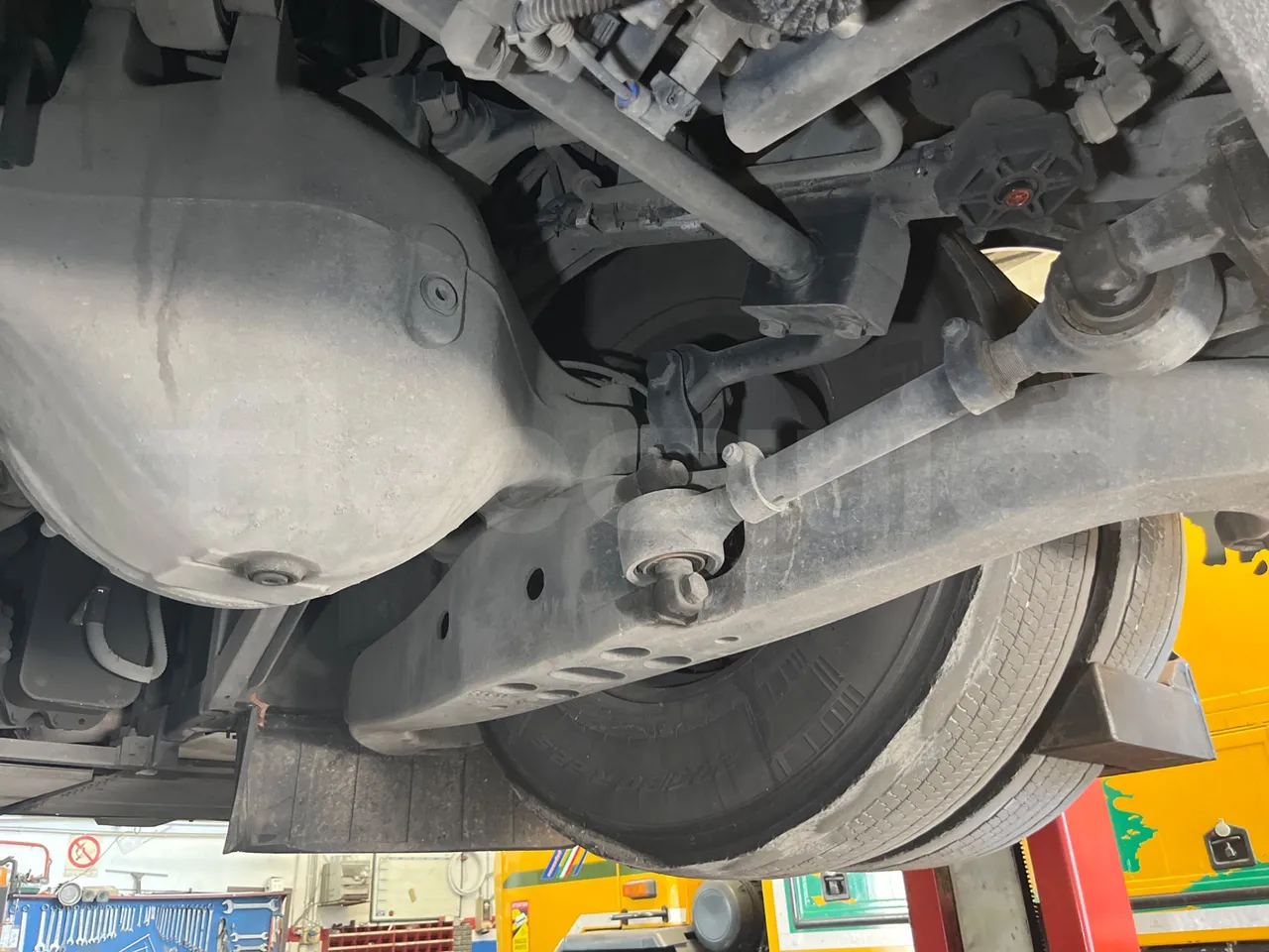 Iveco Magelys SFR2XX - EUR6 - 294kW - 12.265m - axle 3 left side