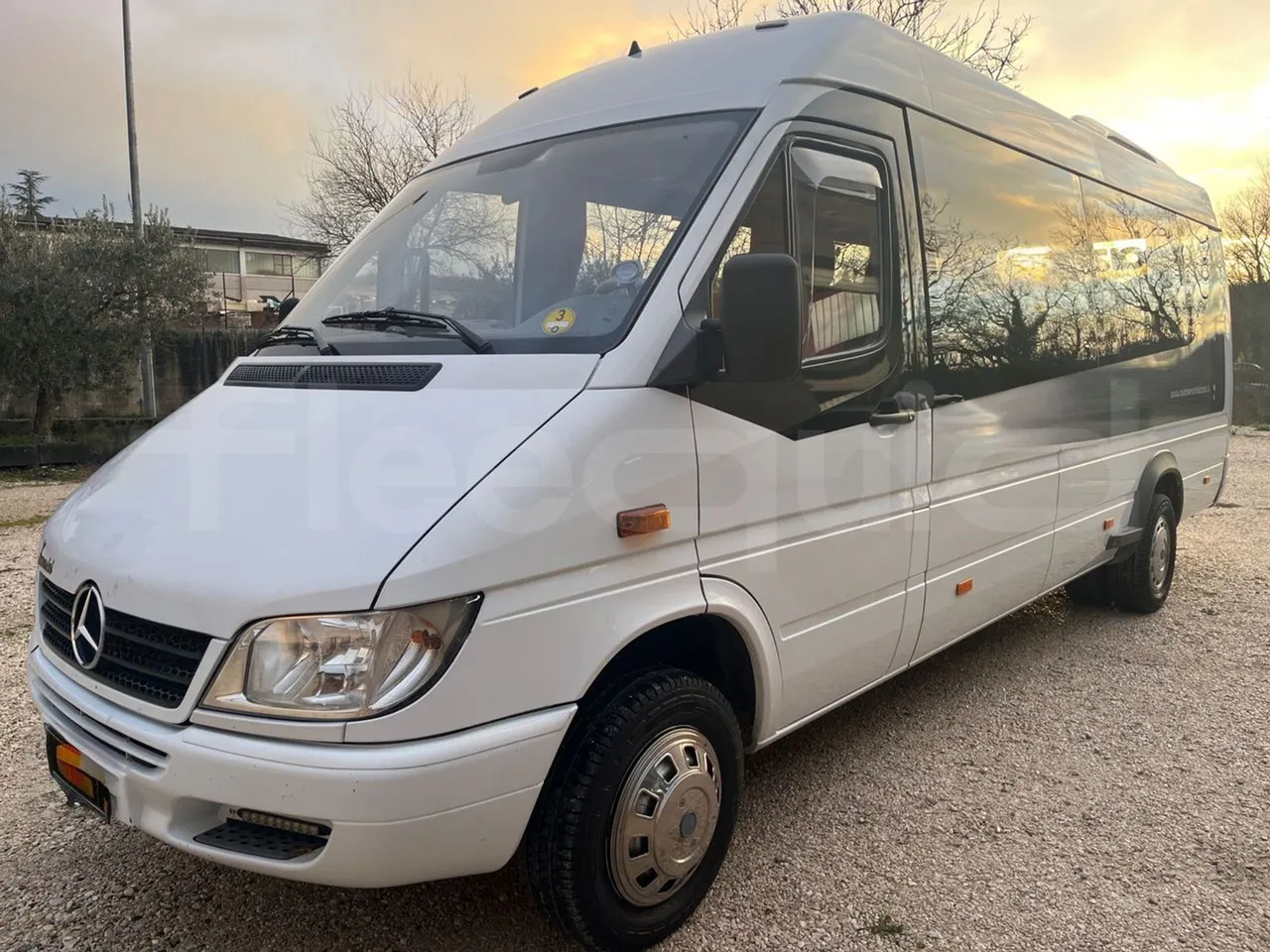 Mercedes-Benz Sprinter 416CD - EUR3 -115kW -6.945m - 3/4 front left