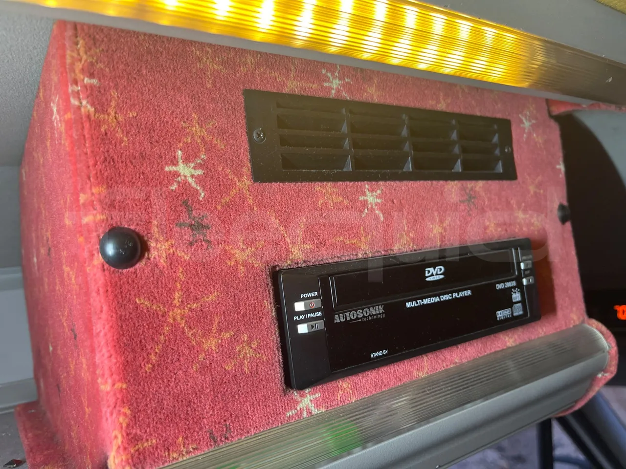 Mercedes-Benz Sprinter 416CD - EUR3 -115kW -6.945m - roof hatch 3