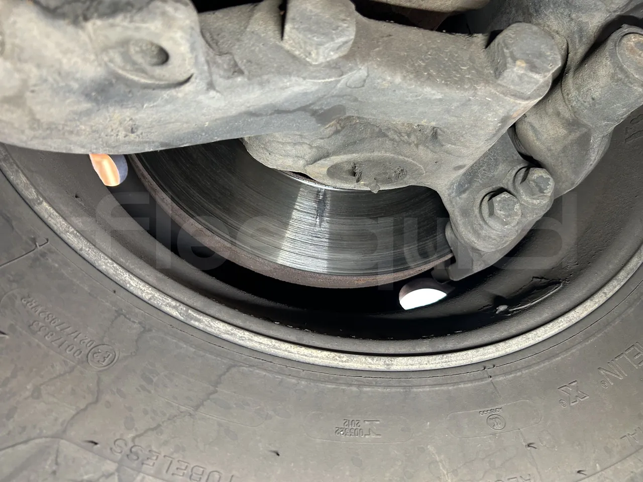 Setra S415 - Third Axle Discs Right Side