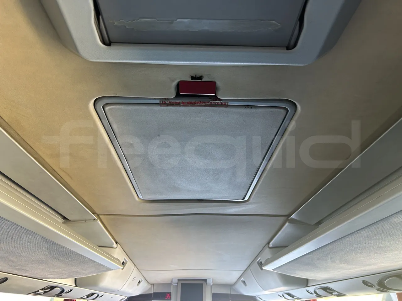 Setra S415 - Roof Hatch 2