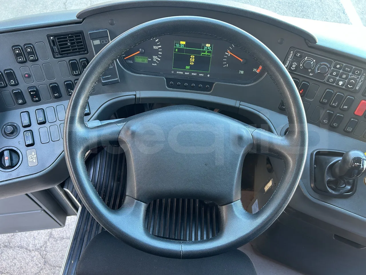 Setra S415 - Steering Wheel