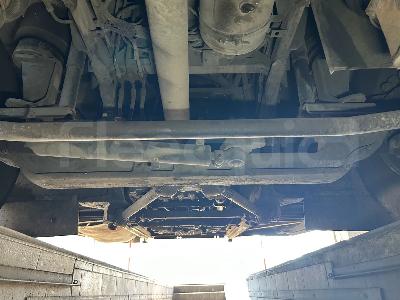 Setra S415 - Third Axle Right Side