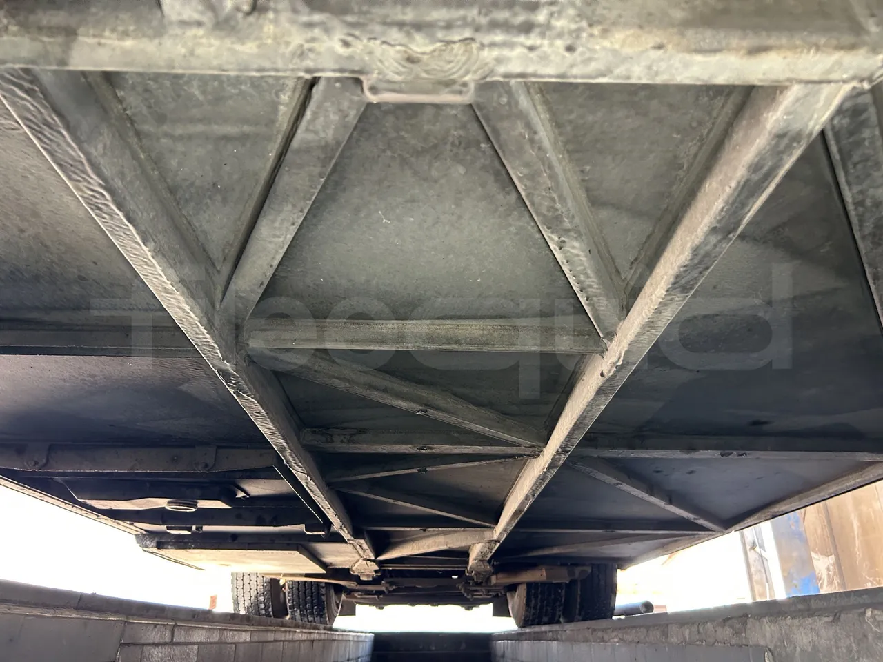 Setra S415 - Central Undercarriage