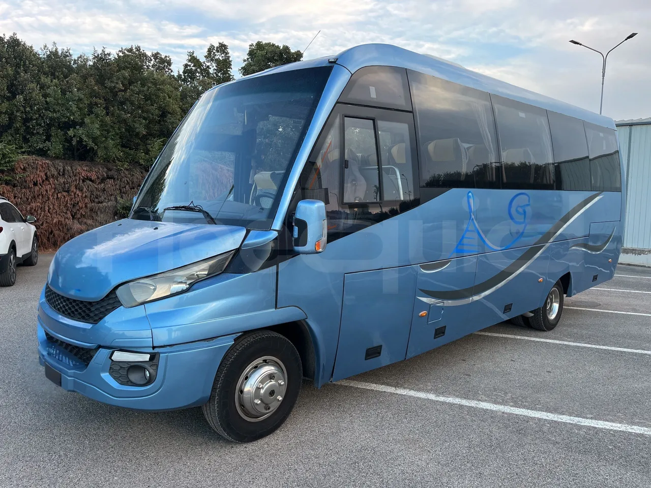 Iveco Daily - 3/4 Front Left Side