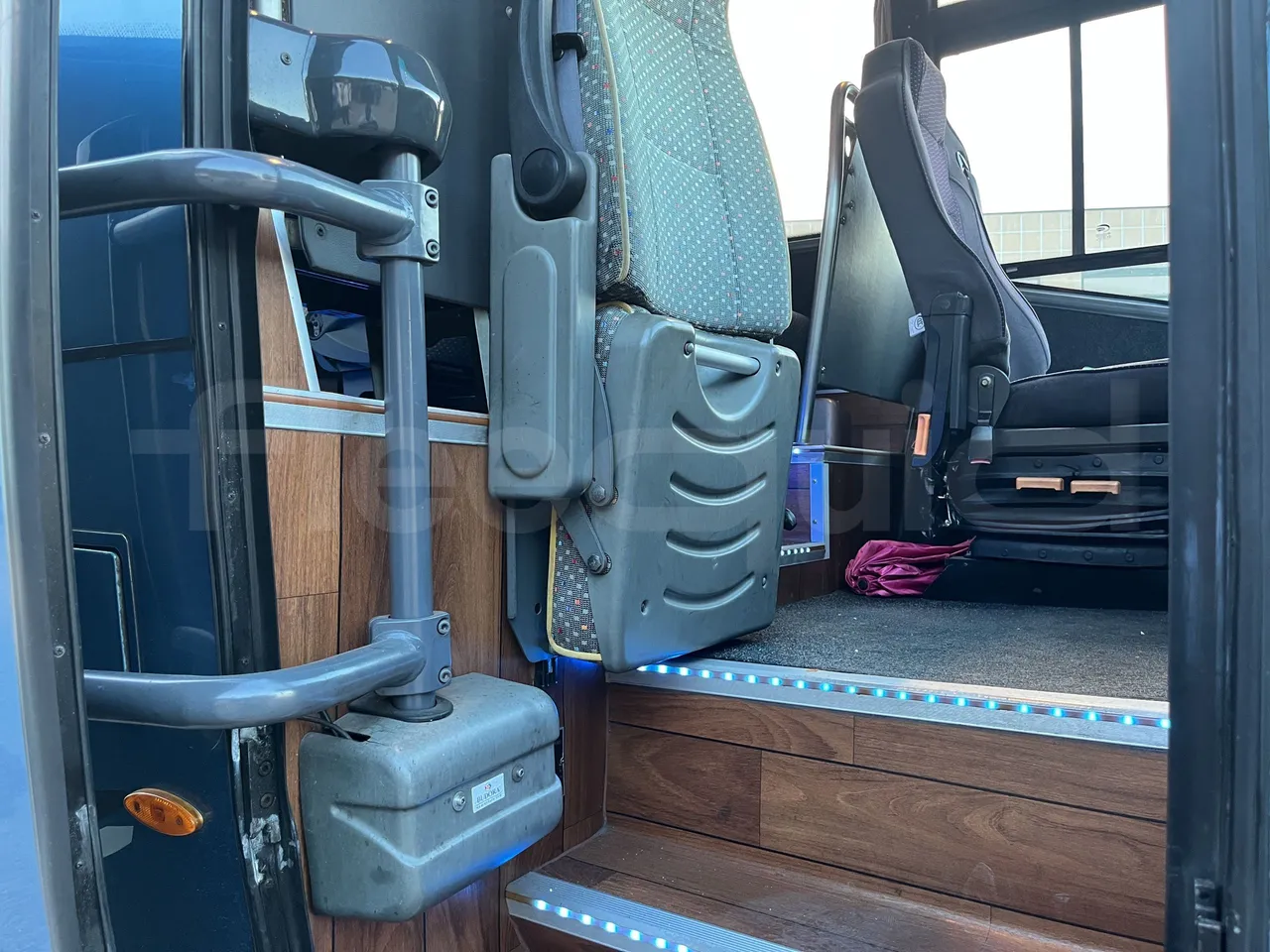 Iveco Daily - Door Mechanism