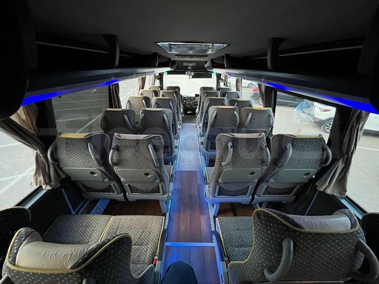 Iveco Daily - Overhead Compartments