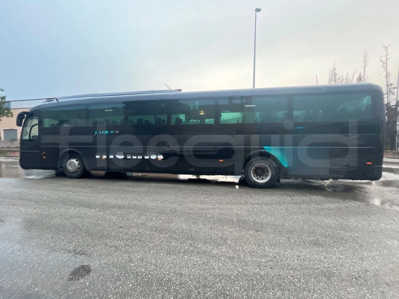 Irisbus 397E.12 397E.12 - EUR5 -  243kW - 12.920m - 3/4 right front doors open