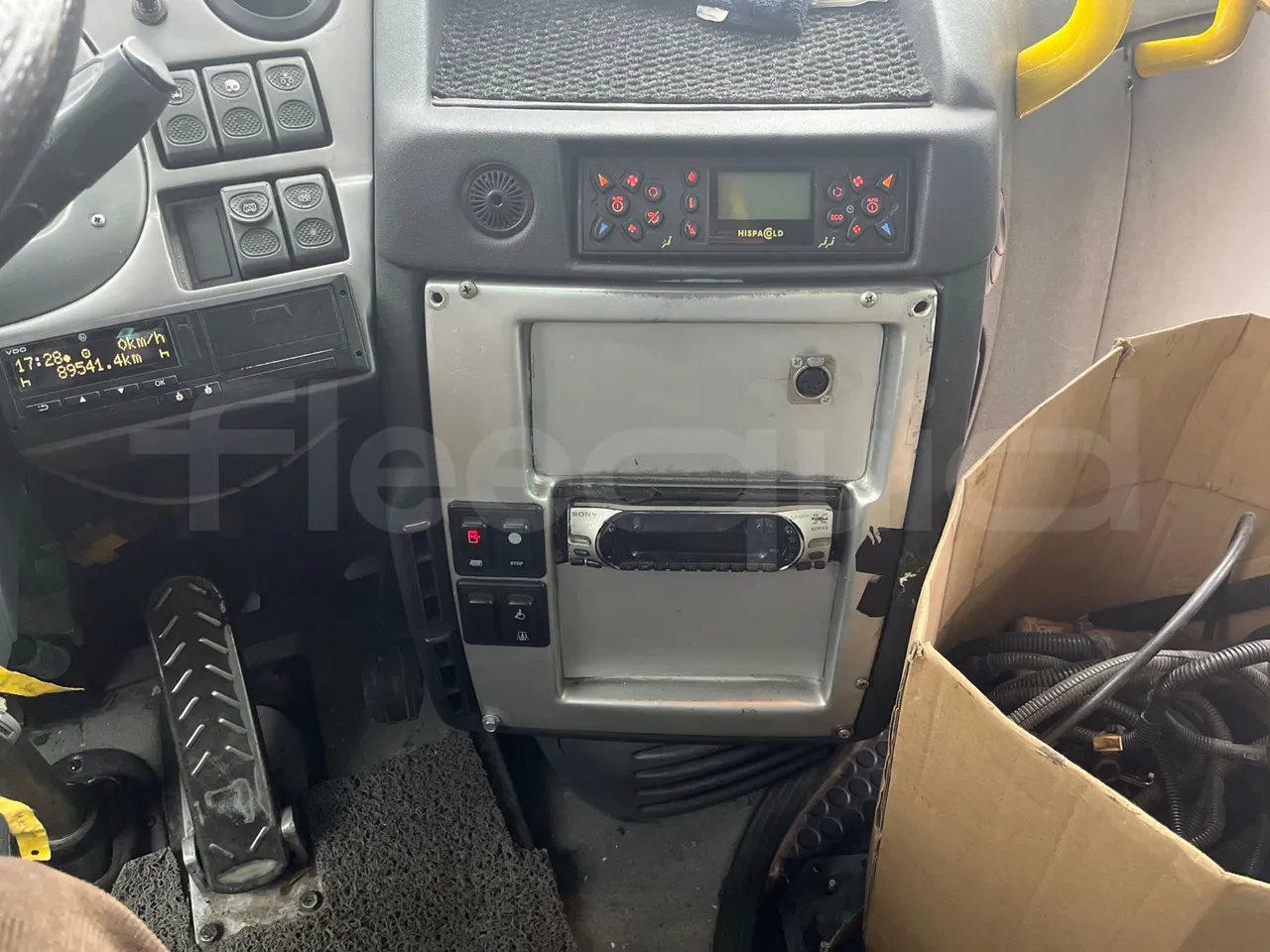 Irisbus 397E.12 397E.12 - EUR5 -  243kW - 12.920m - radio accessories photo