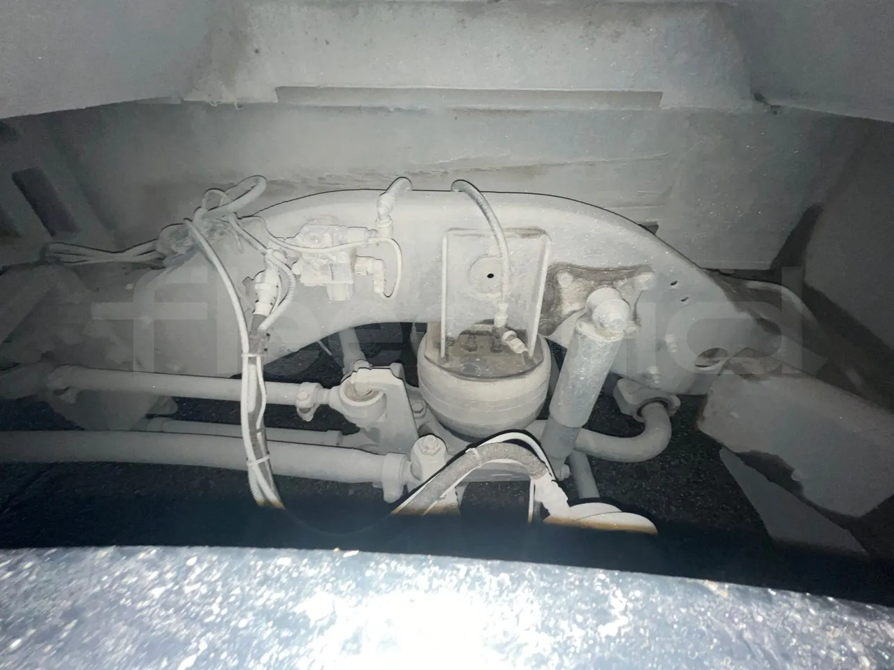 Irisbus 397E.12 397E.12 - EUR5 -  243kW - 12.920m - front shock absorbers left