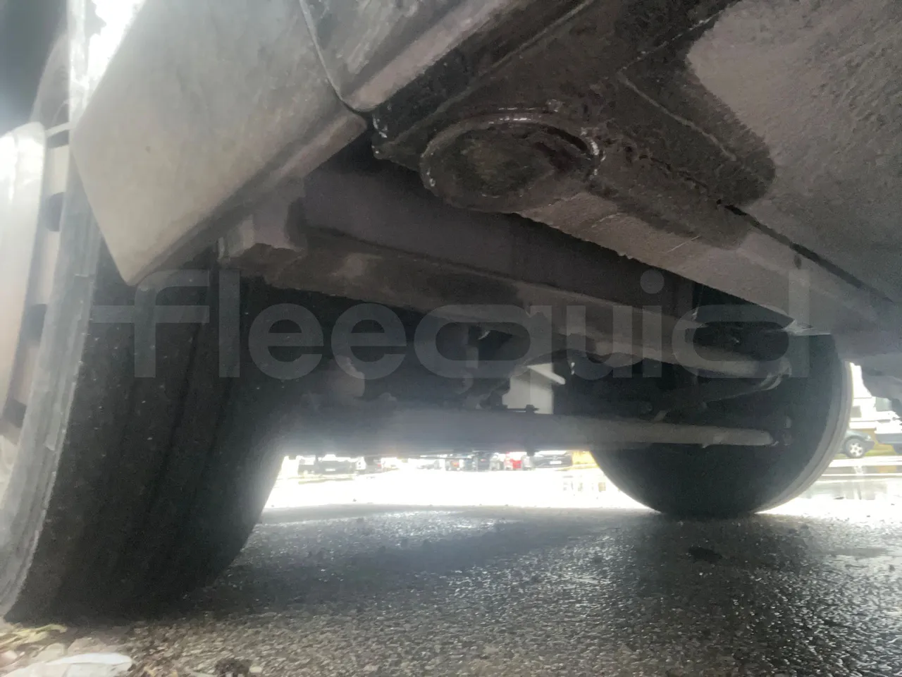 Irisbus 397E.12 397E.12 - EUR5 -  243kW - 12.920m - axle 2 shock absorbers 1 right