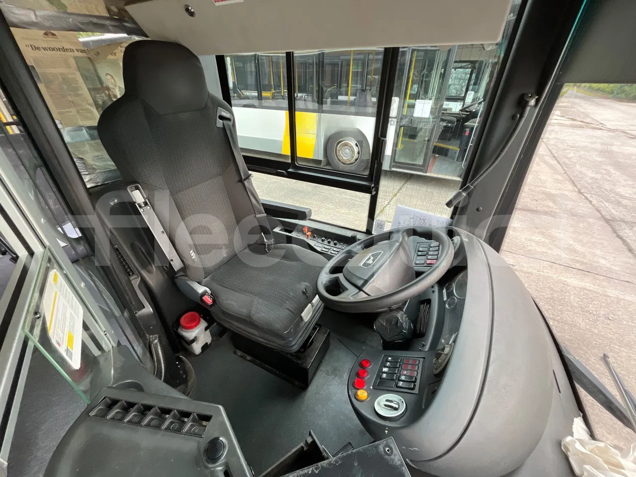Man Lion's City A21 - EUR5 - 206kW - 11.980m - driver's seat photo